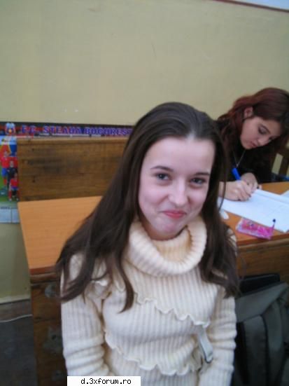 oana ples poze cu fiecare elev !